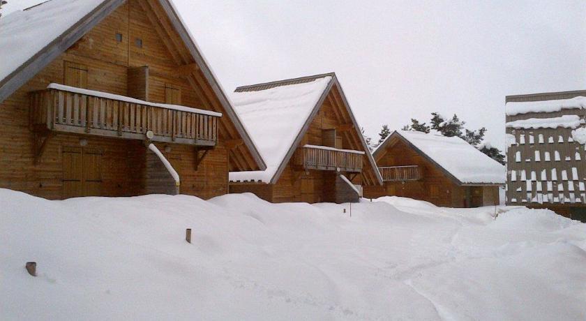 Flocons Du Soleil By Actisource Aparthotel La Joue du Loup Habitación foto